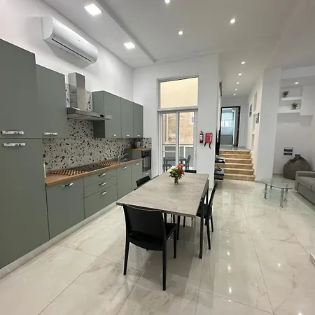 Spacious * Sliema